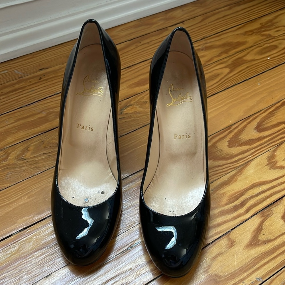 Louboutin heels size 41